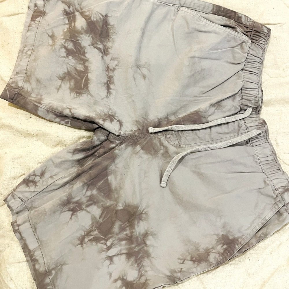 Katin mens surf shorts. Light and dark gray. 90%cotton and 2% spandex   Size med